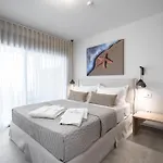Blue Whisper Luxury Living Apartahotel 4*