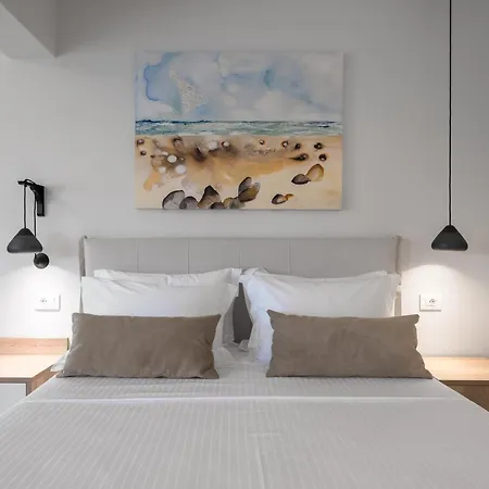 Blue Whisper Luxury Living Aparthotel Nea Roda