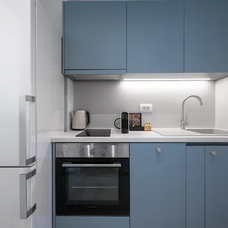 Blue Whisper Luxury Living Nea Roda