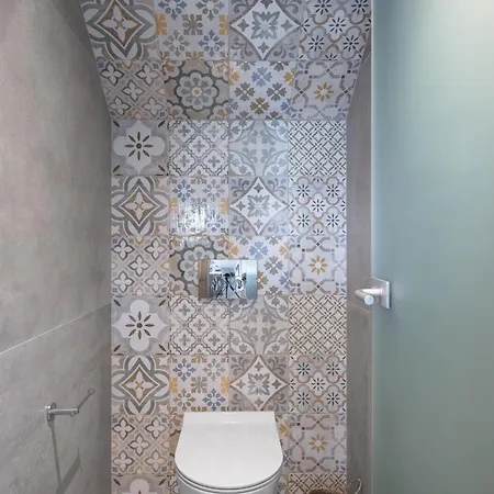 Blue Whisper Luxury Living شقة فندقية