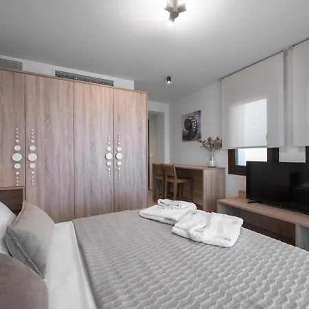 شقة فندقية Blue Whisper Luxury Living نيا رودا