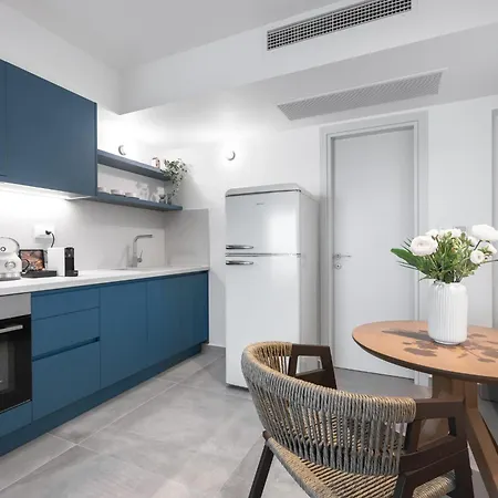 Blue Whisper Luxury Living Lejlighedshotel