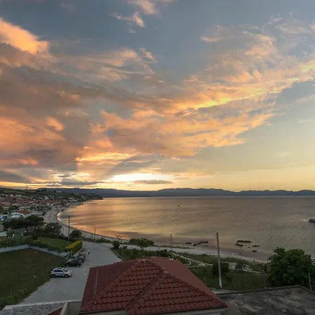Blue Whisper Luxury Living Aparthotel Nea Roda