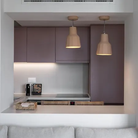 Blue Whisper Luxury Living 4*