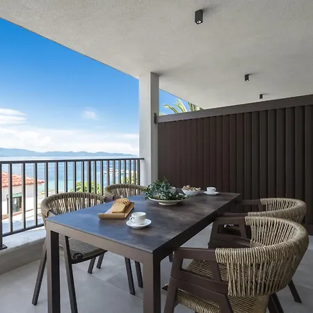 Blue Whisper Luxury Living 4* נאה רודה