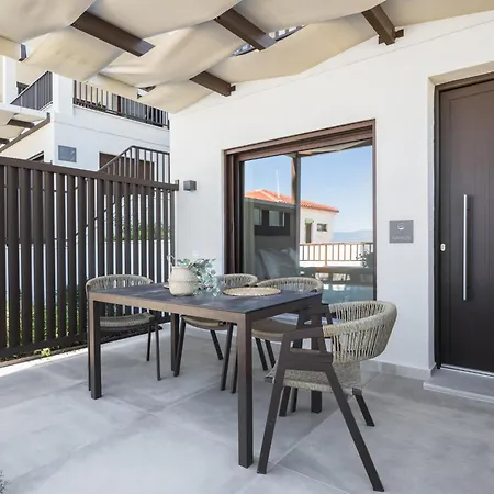 Lejlighedshotel Blue Whisper Luxury Living Nea Roda