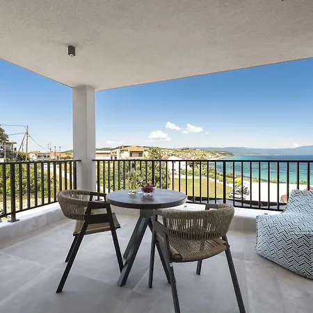 Blue Whisper Luxury Living 4* נאה רודה