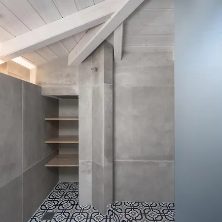 Blue Whisper Luxury Living Hotel apartamentowy