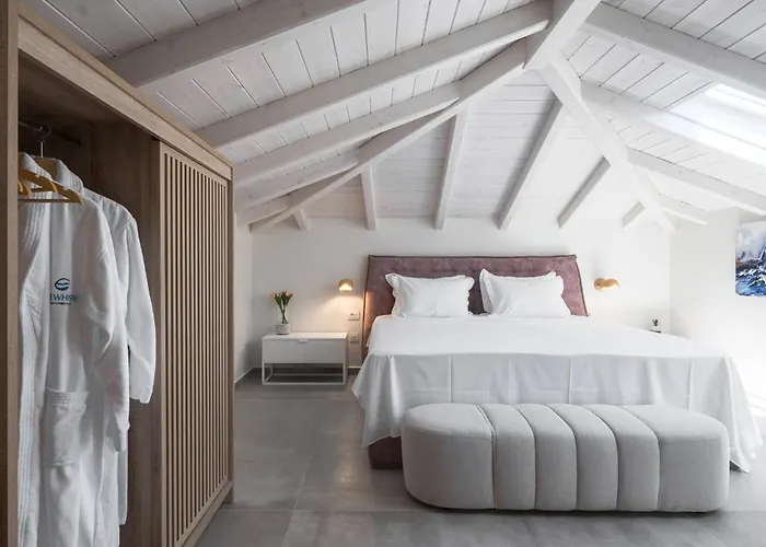 Blue Whisper Luxury Living Apart Otel 4*